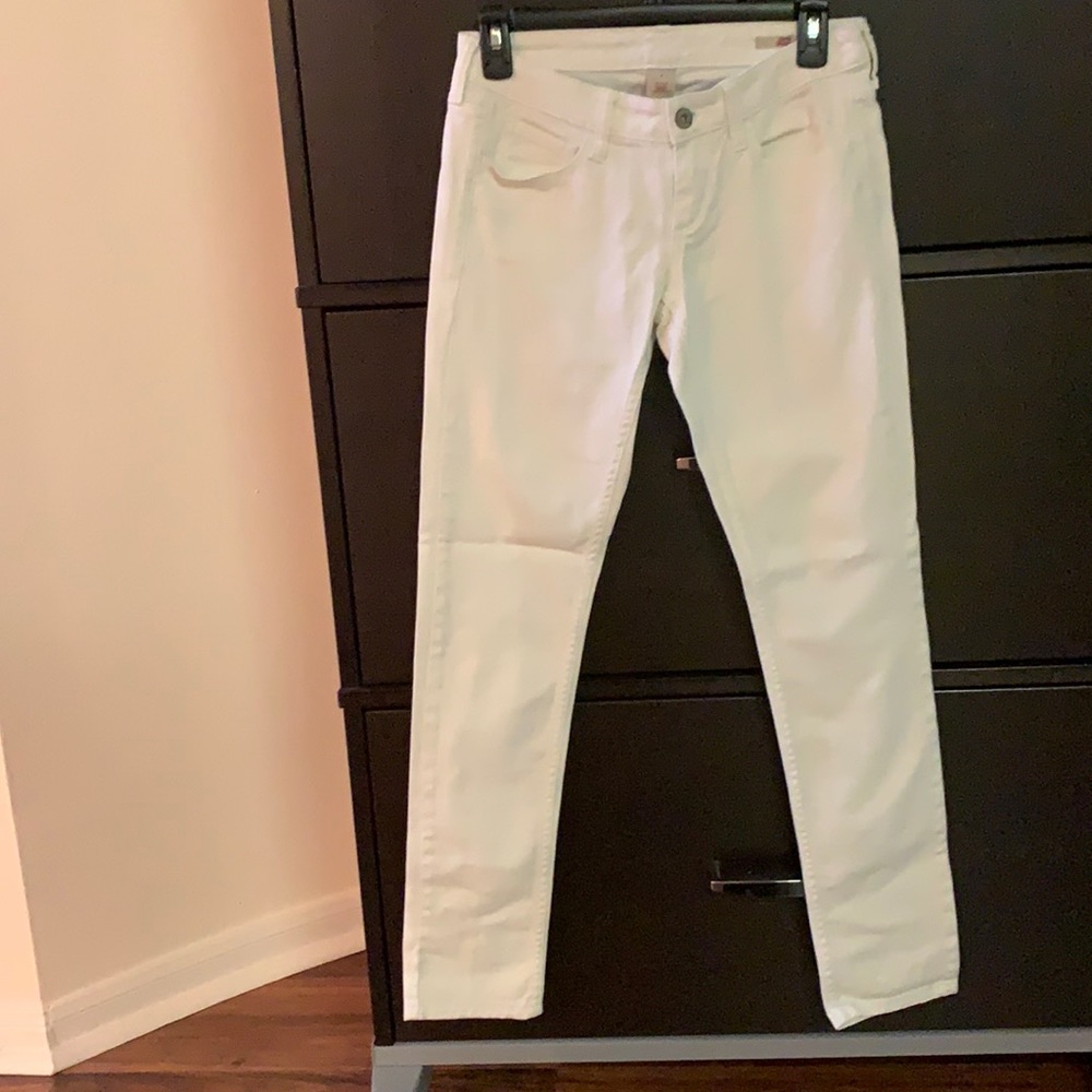 Arizona size 3 light weight white jeans